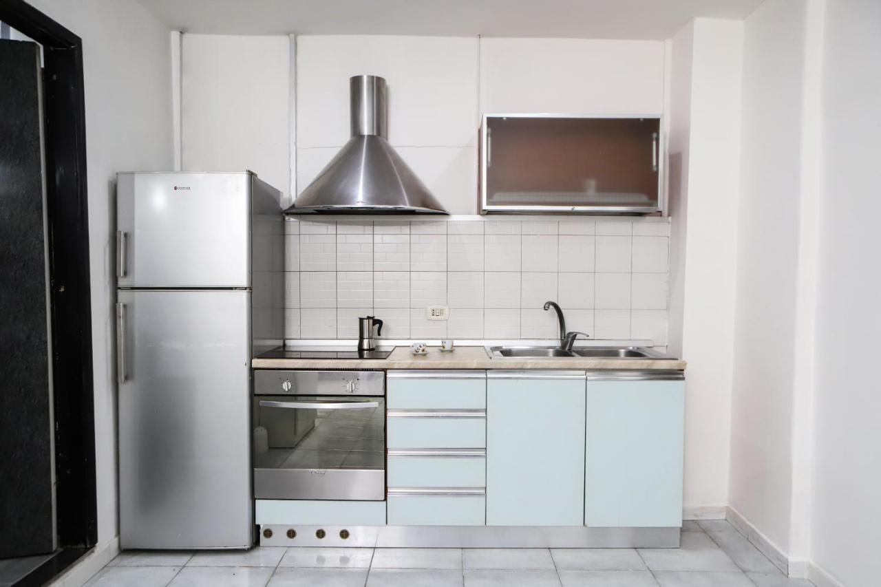 Napoli Centrale Budget Apartment Εξωτερικό φωτογραφία