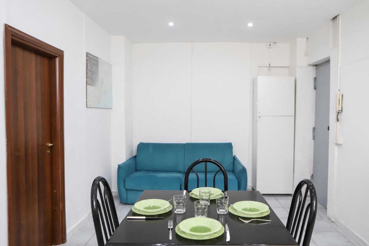 Napoli Centrale Budget Apartment Εξωτερικό φωτογραφία